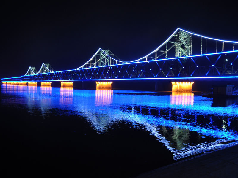 鸭绿江大桥夜景 摄影 独行侠闯天涯