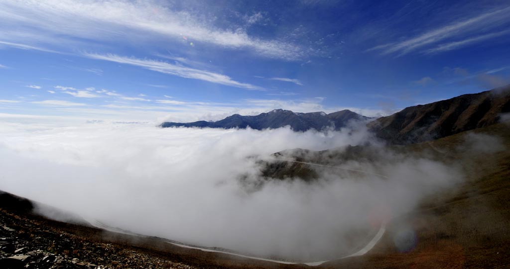 山路 摄影 阿斝卌