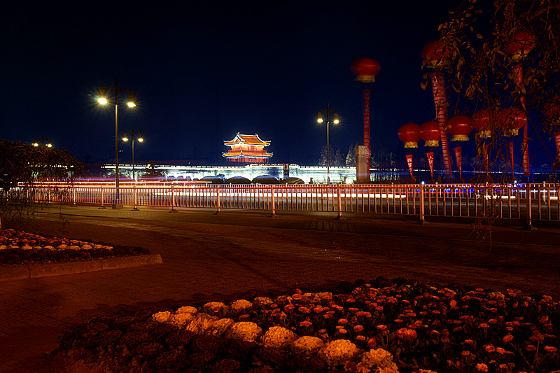 荆州东门夜景 摄影 勤劳农夫