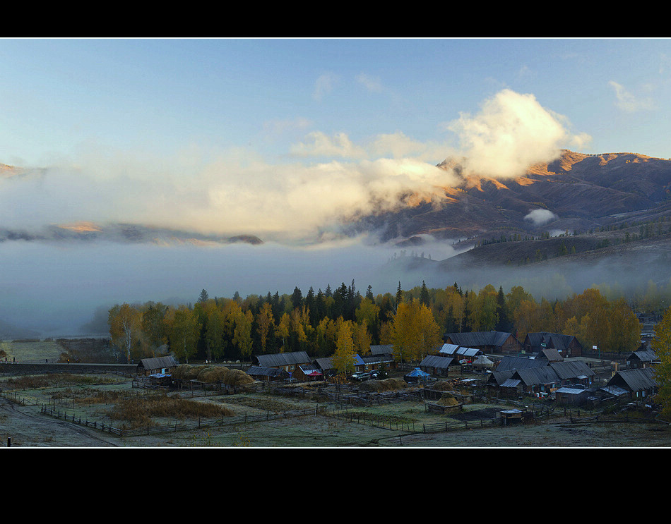 白哈巴村的早晨 摄影 桃花江