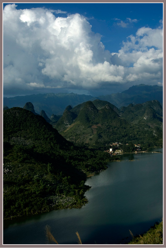 小山村风光 摄影 江岸孤峰