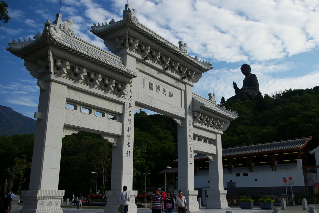 宝莲寺山门牌坊 摄影 辉点