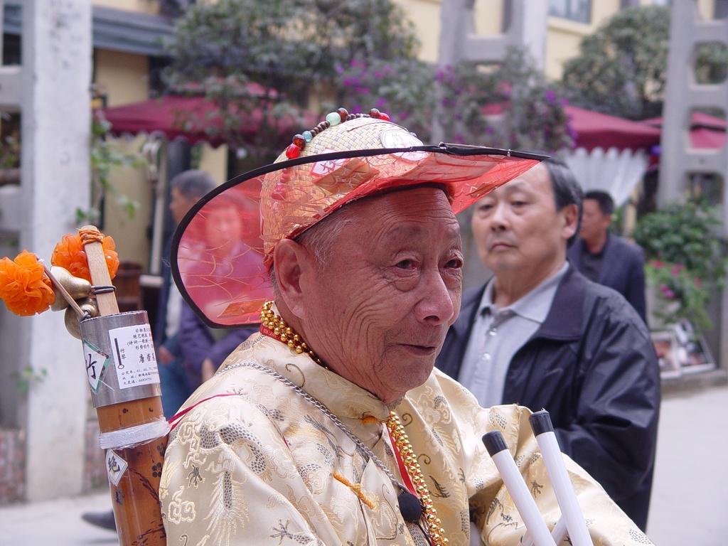 璀璨 摄影 灯下黑