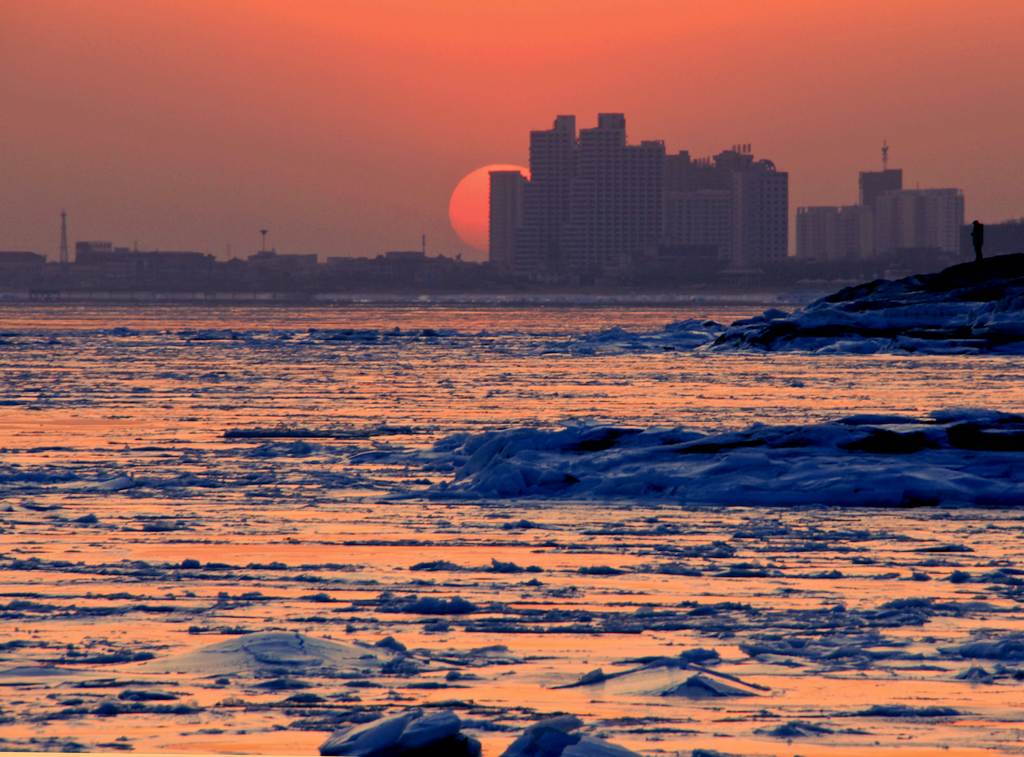 夕照冰海 摄影 冰峰雪莲