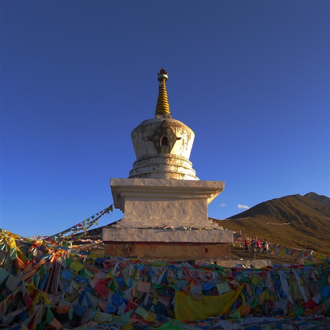 折多山佛塔 摄影 灿烂晴天