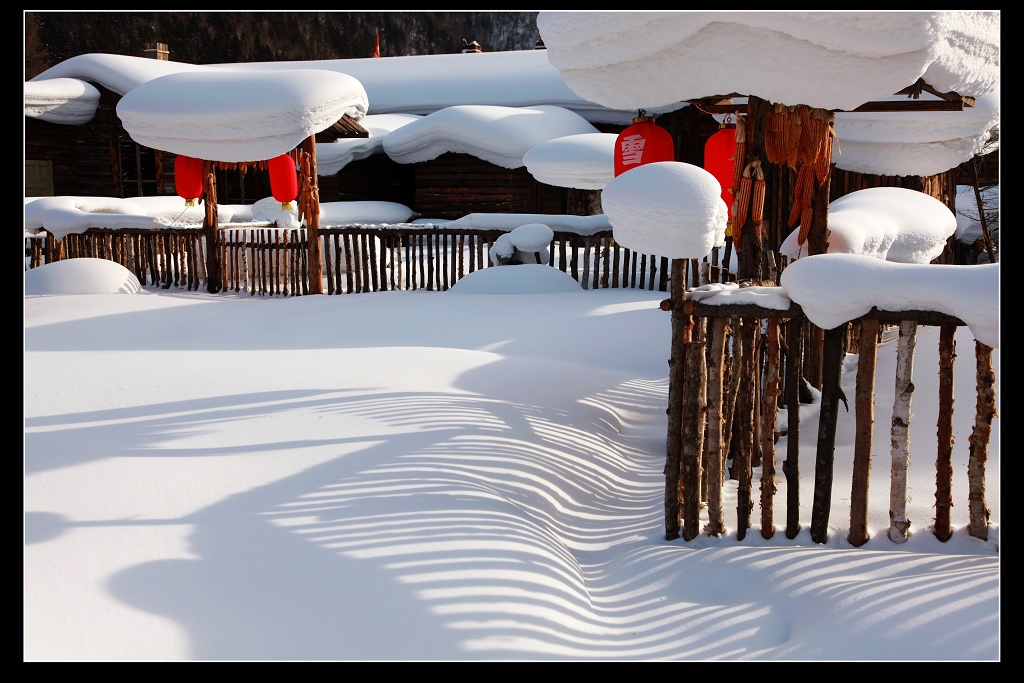 雪乡光影 摄影 静静地走着