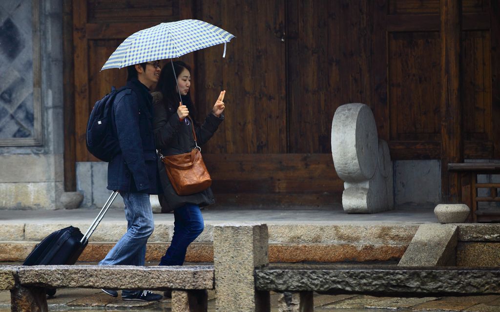 《烟雨江南故事多》2——两天后你必须乖乖地回来! 摄影 残月晓风