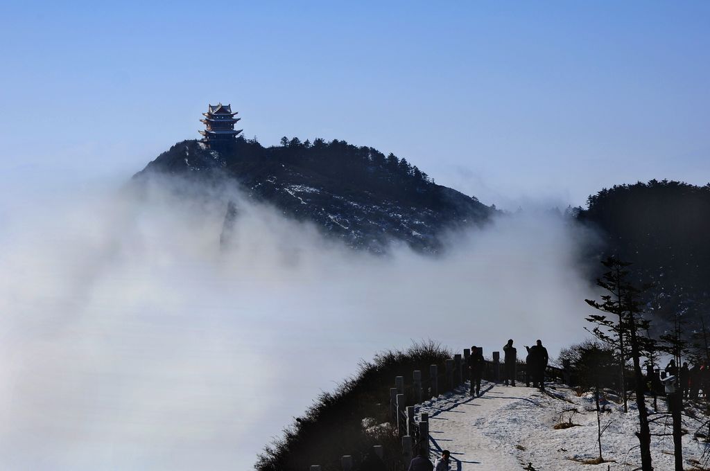 祥云罩万福 摄影 峨眉地主