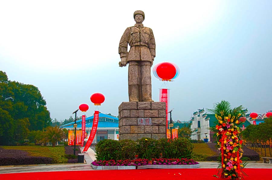 雷锋纪念馆1 摄影 毛桂荣