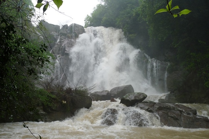 雨后 摄影 烂柯山