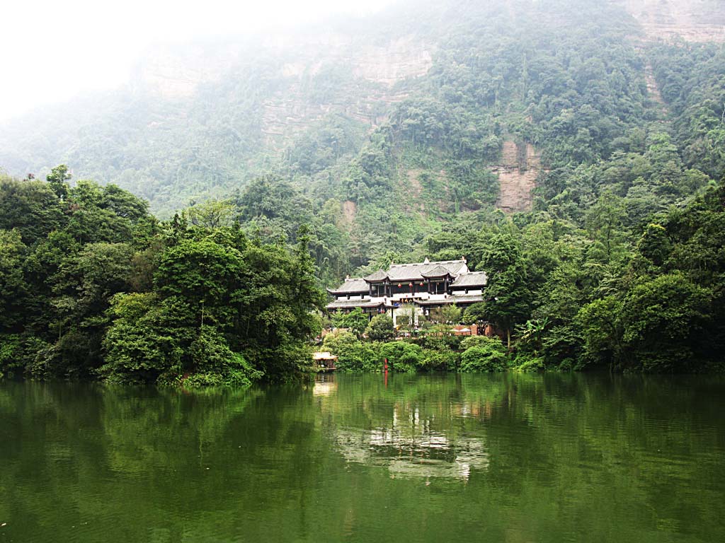 看城山 摄影 新街口