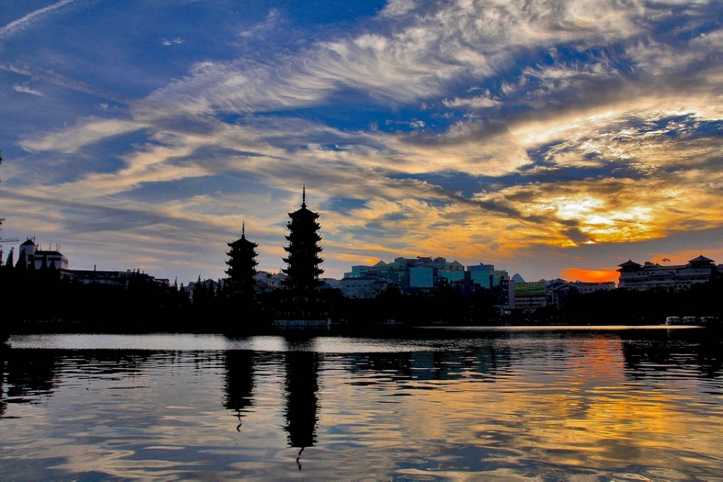 杉湖晚景(3)(点击看大图) 摄影 侗家山妹