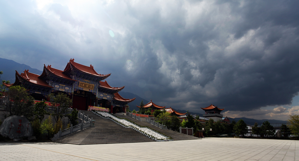 大气磅礴崇圣寺 摄影 achou185