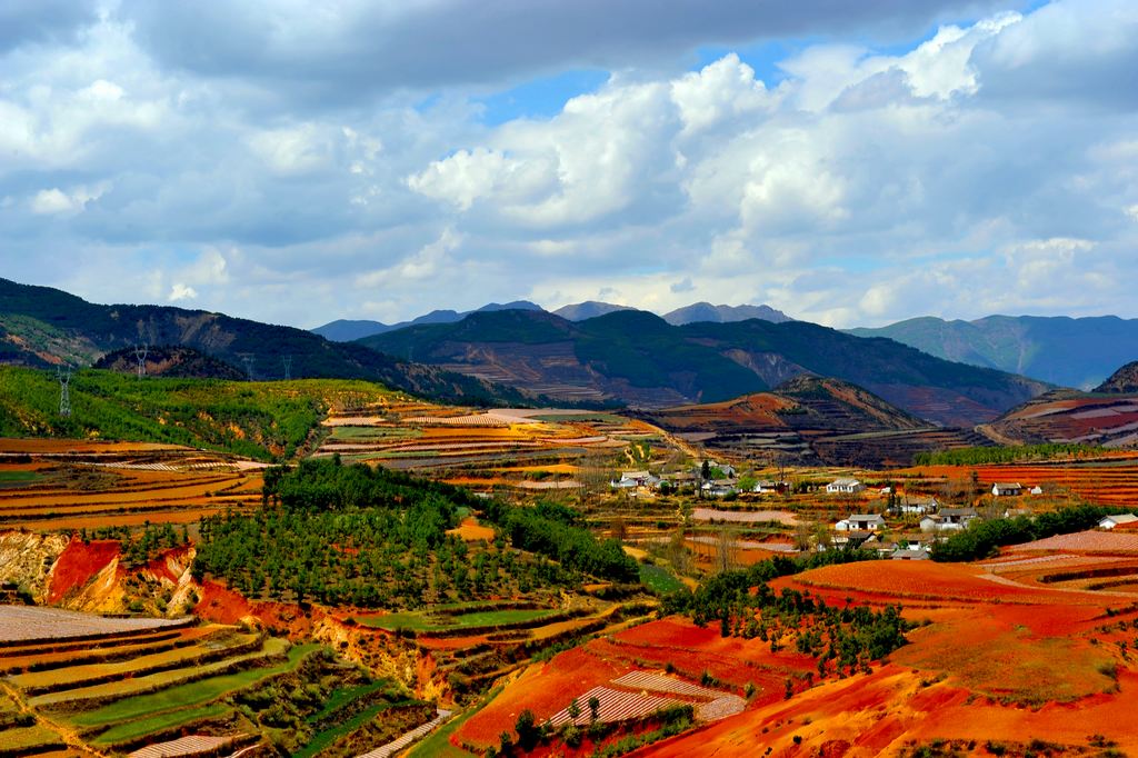 东川红土地 摄影 泉声