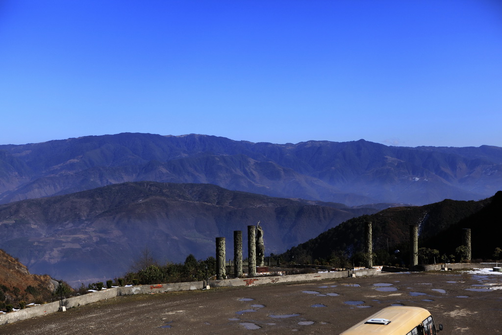 螺髻山进山口 摄影 勤务员