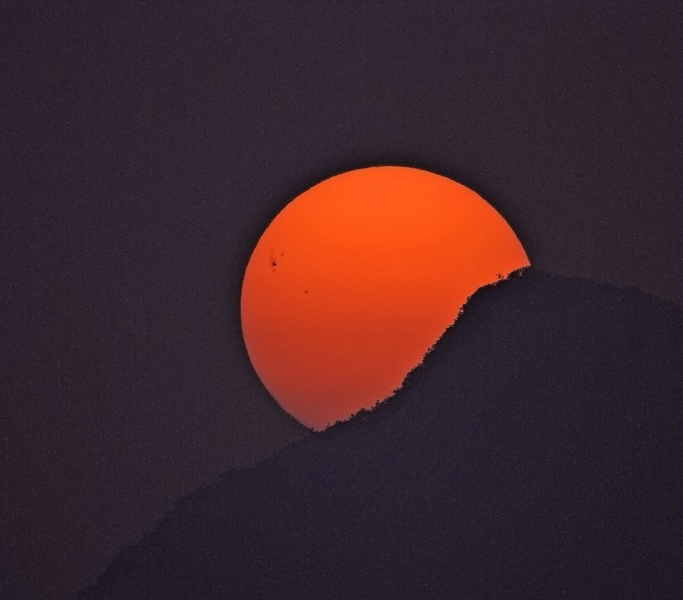 太阳黑斑如此清晰 摄影 山人.