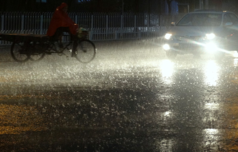 昨日，大雨 摄影 秋雨