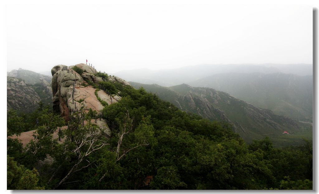 险   峰 摄影 牧驼人