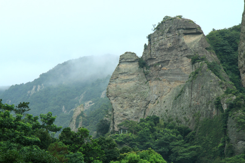 灵峰印象1 摄影 滴水冠英花