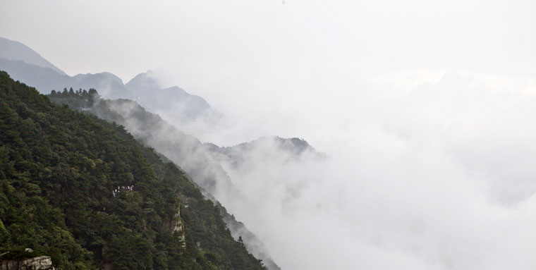 难识真容 摄影 六月雨