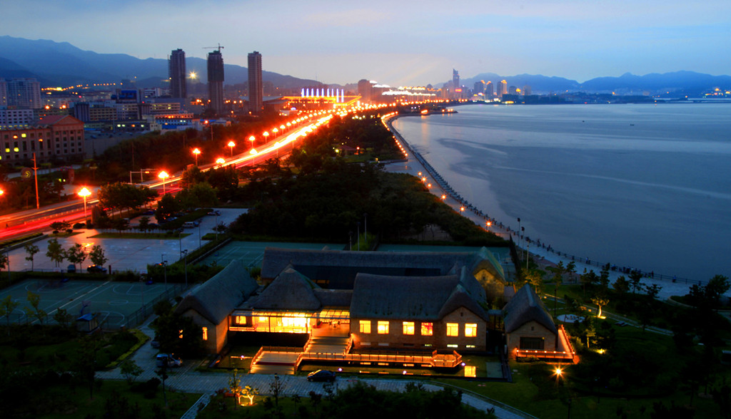 威海夜景 摄影 杨老根