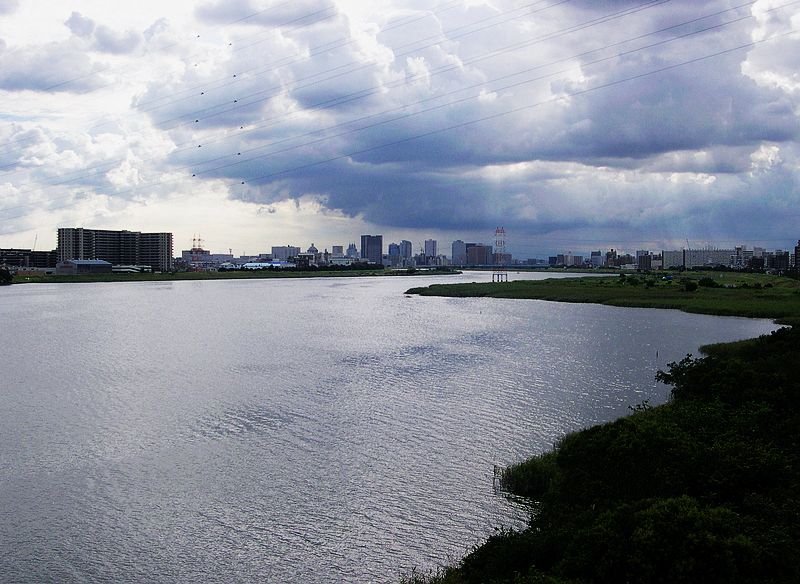 风雨欲来多摩川 摄影 西风胡杨