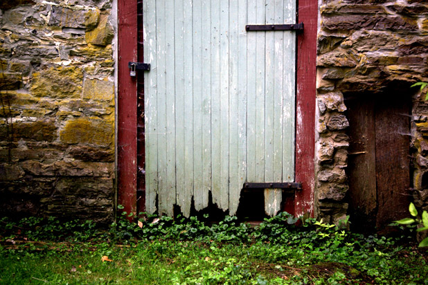 Locking Door 摄影 路奇