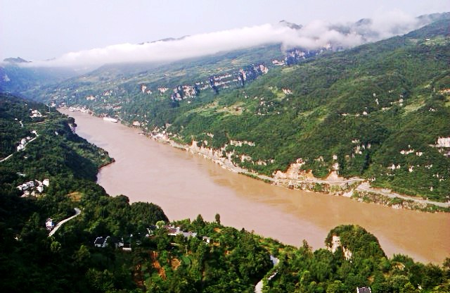 雨后西陵峡 摄影 峡江红叶