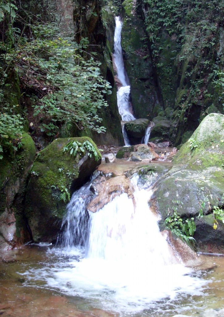 泉 摄影 峡江红叶