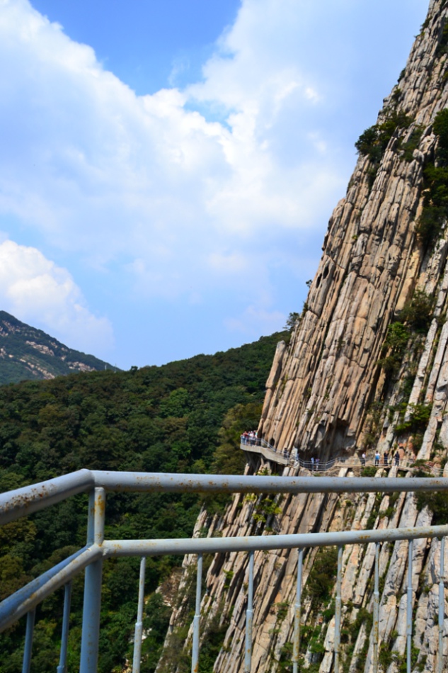 少林寺嵩山石壁 摄影 陋石