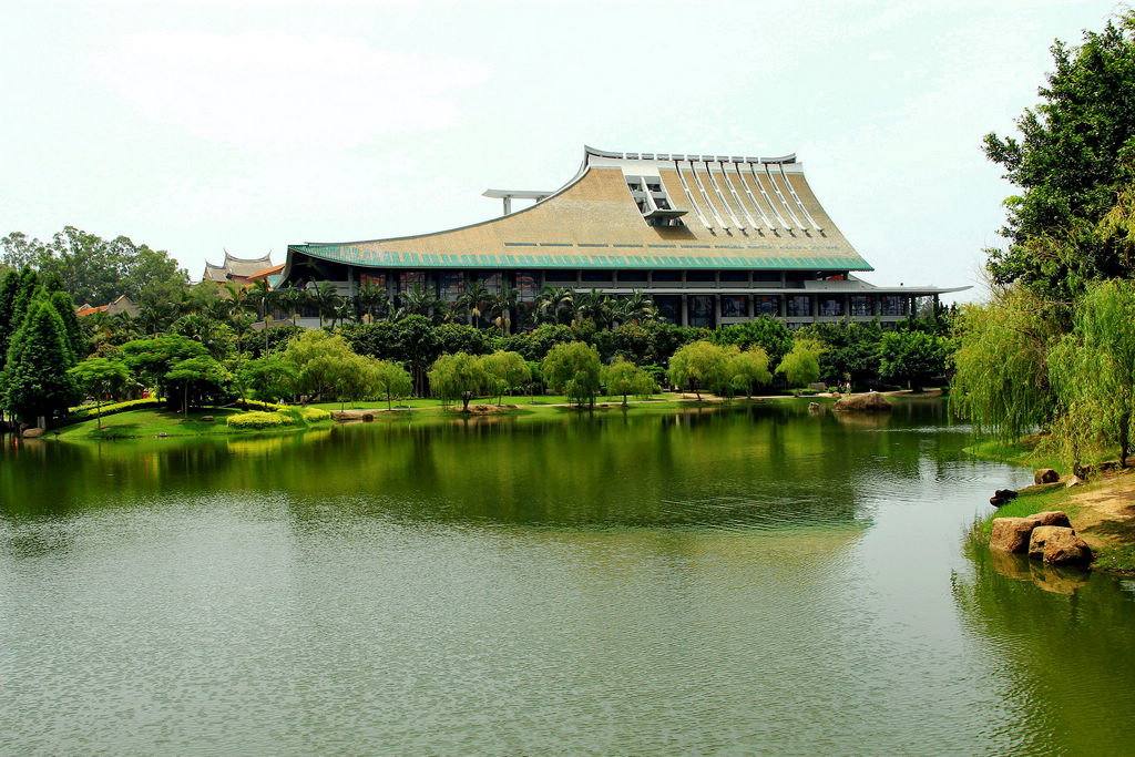 厦大芙蓉湖 摄影 临海清风