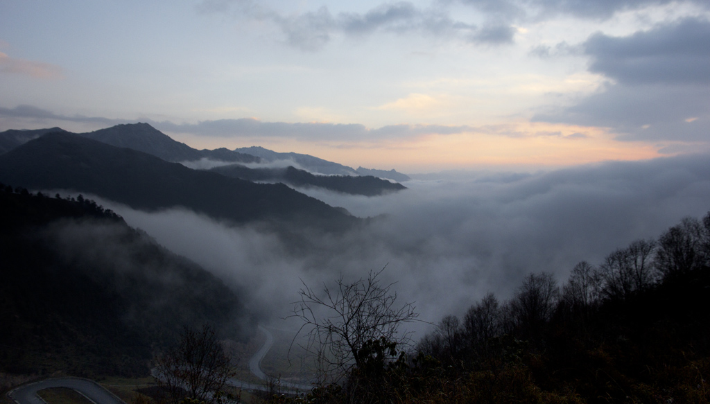 青海互助秋景~晨雾 摄影 怡兰