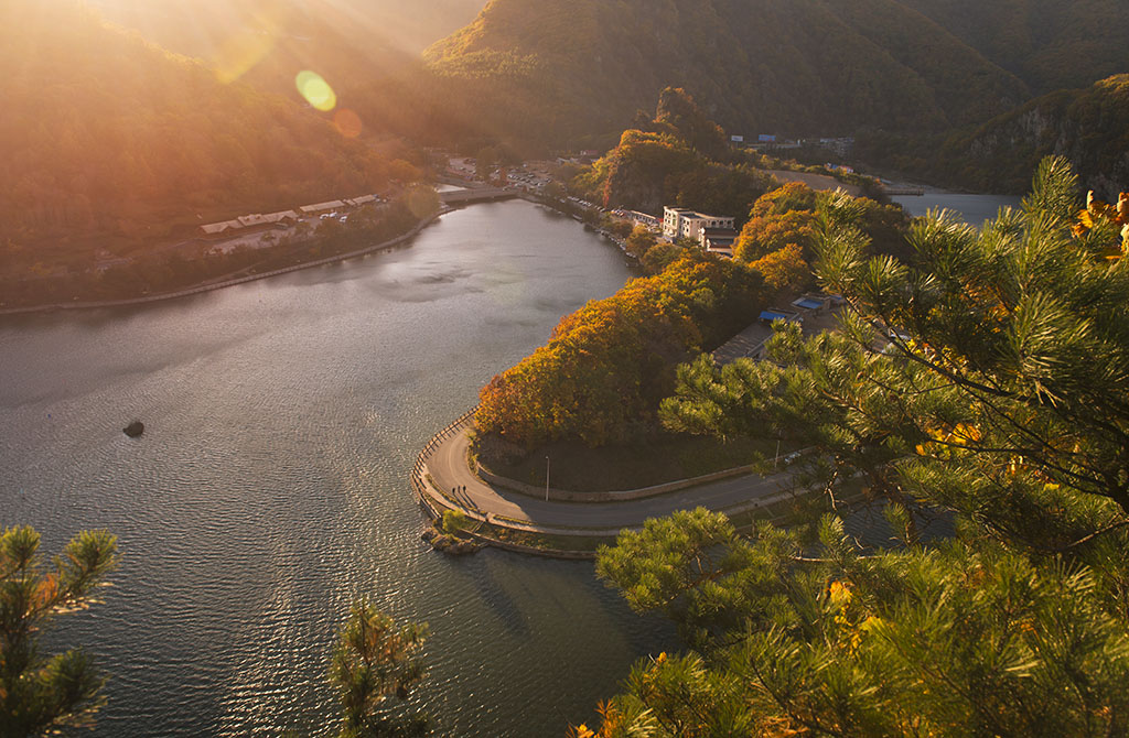 夕照关门山 摄影 浪士