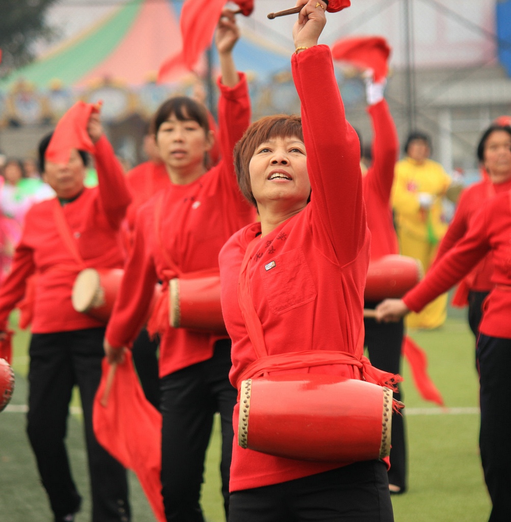 广场舞表演2 摄影 gongmf