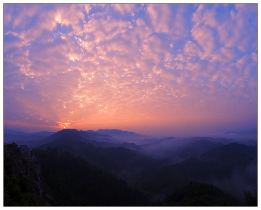 日出东山 摄影 竹海大观