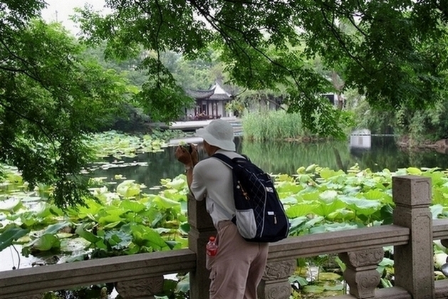 陶醉在美丽风景中 摄影 鸿123