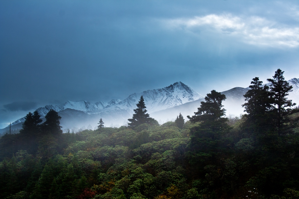 黄龙风光 摄影 云之山峰