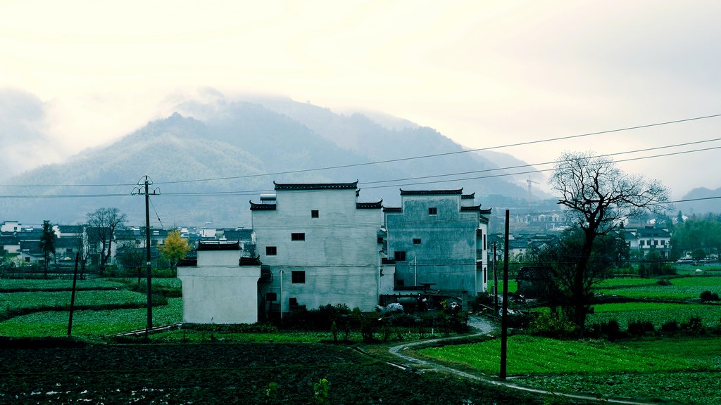 皖南山村 摄影 色颖