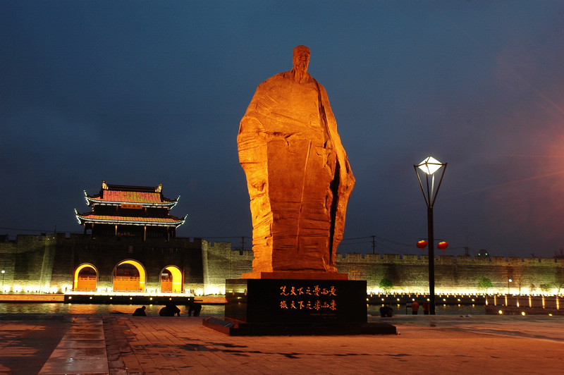 苏州火车站南广场夜景 摄影 zqslp2008