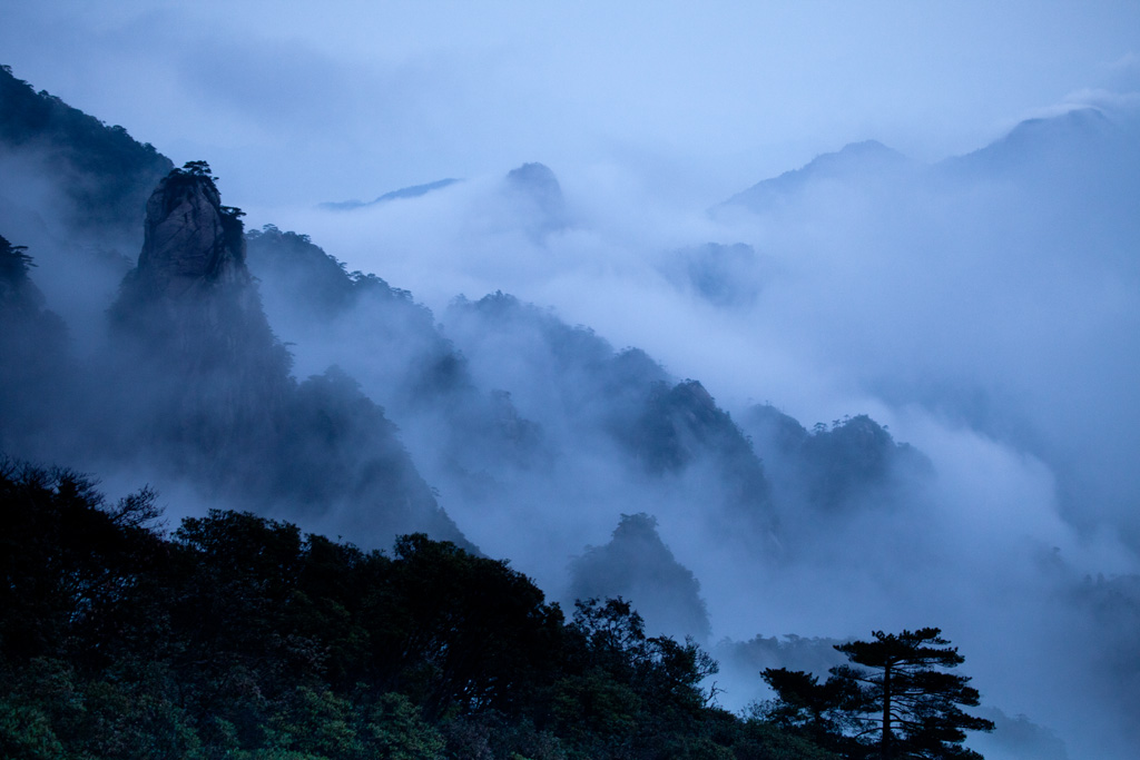 云雾妩媚三清山 摄影 乐言者