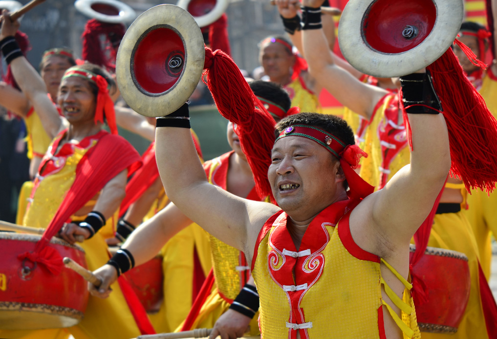 锣鼓喧天过大年—祝影友们元宵节快乐 摄影 闲心飘逸