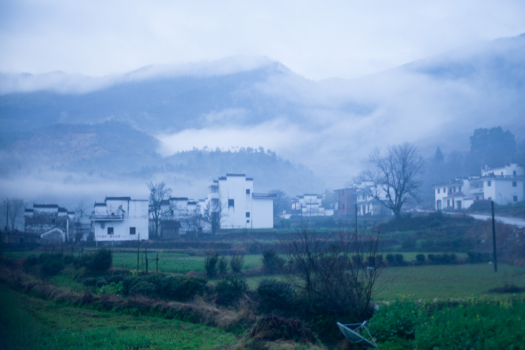 虹关雨景 摄影 乐言者