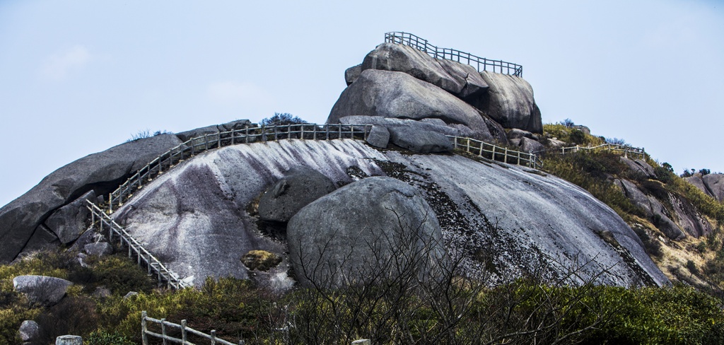 高山核潜艇 摄影 山野樵夫