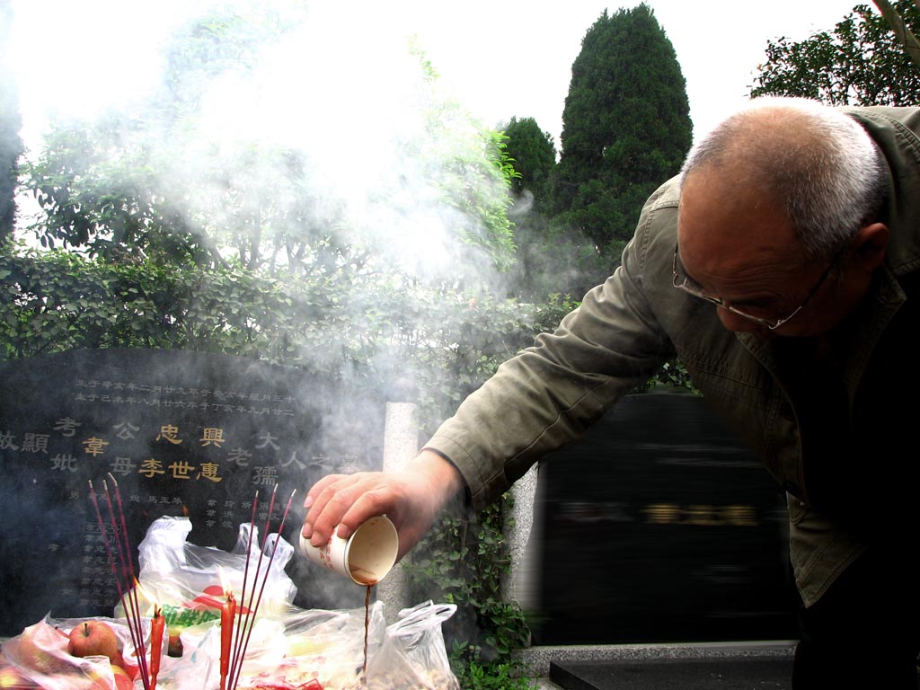 祭祖 摄影 弓长佳乃父上