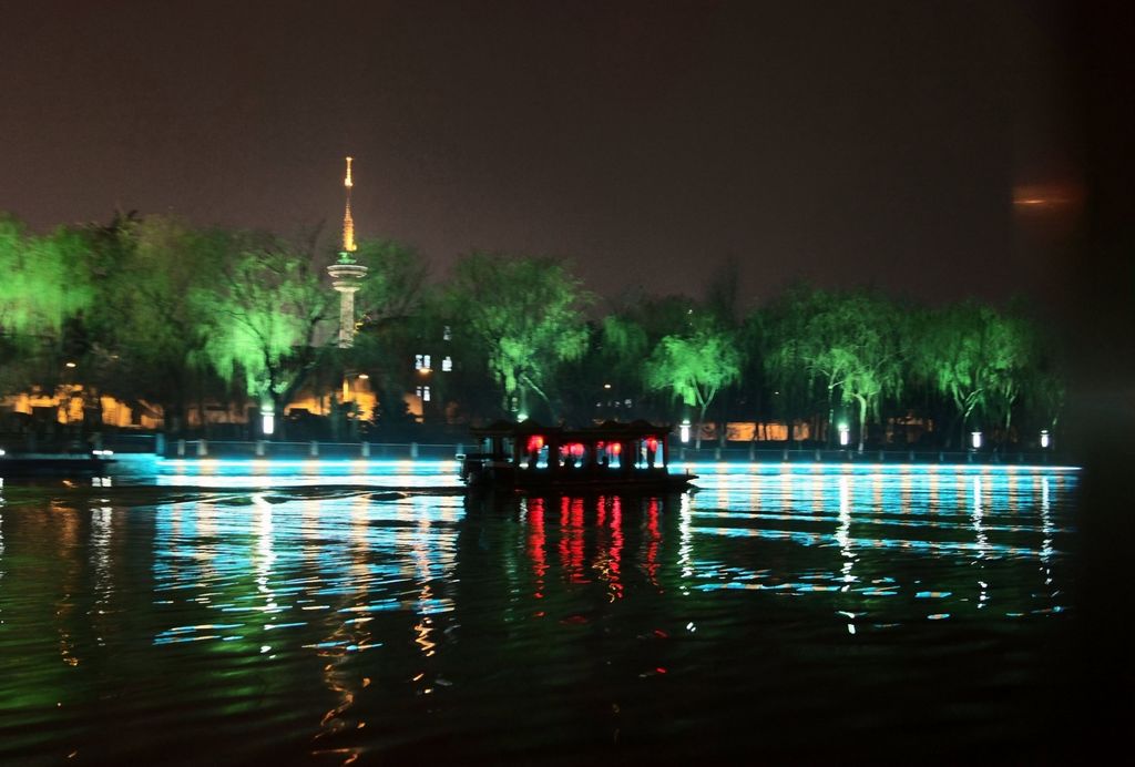 濠河夜景之一 摄影 我欢喜