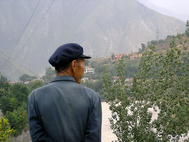 路上的风景 摄影 紫色女人