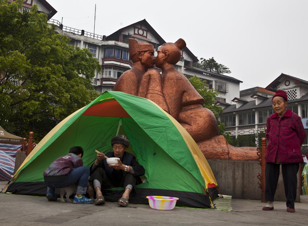 雅安地震 摄影 萨奇