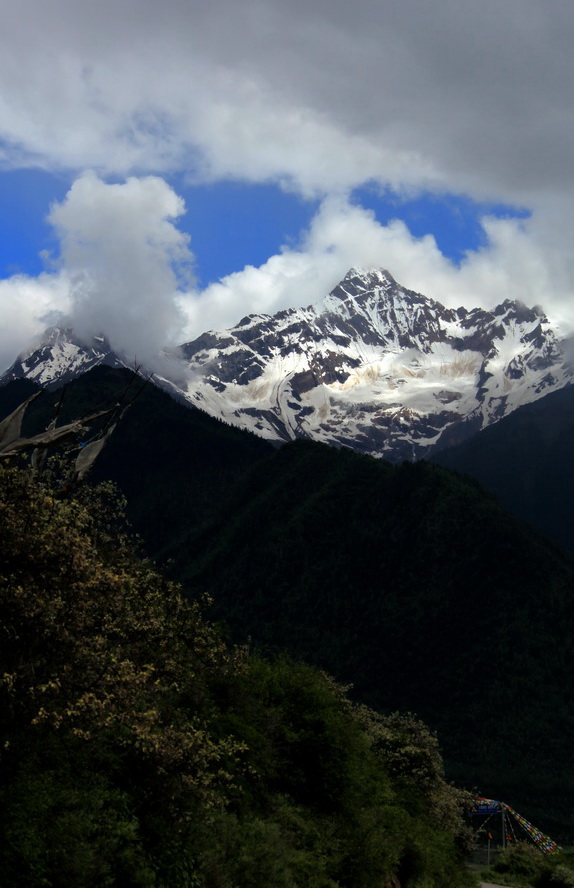 终年雪山 摄影 禾田水