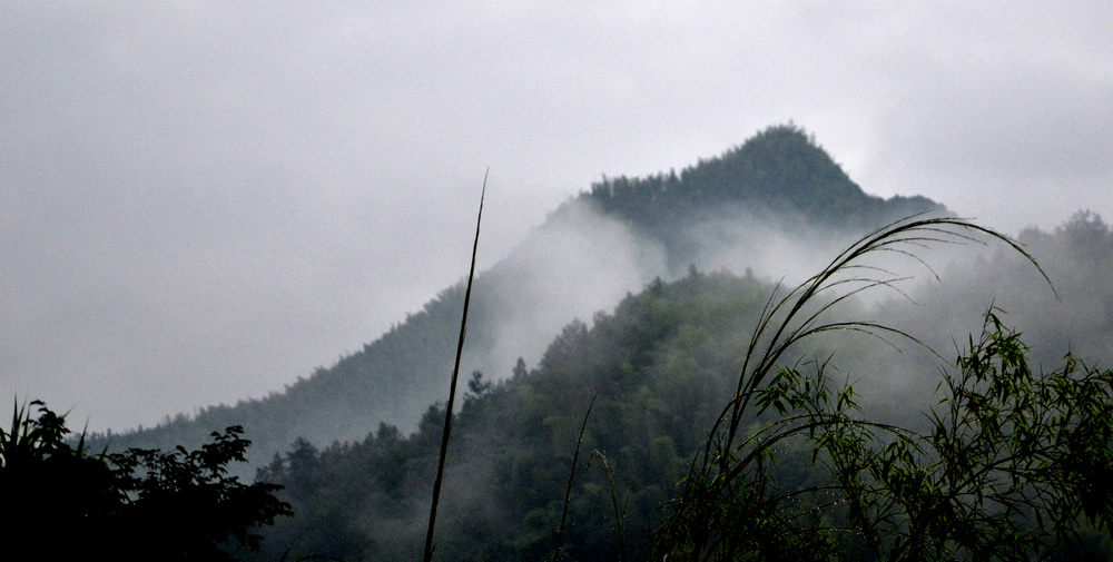 山外有山 摄影 山野归来