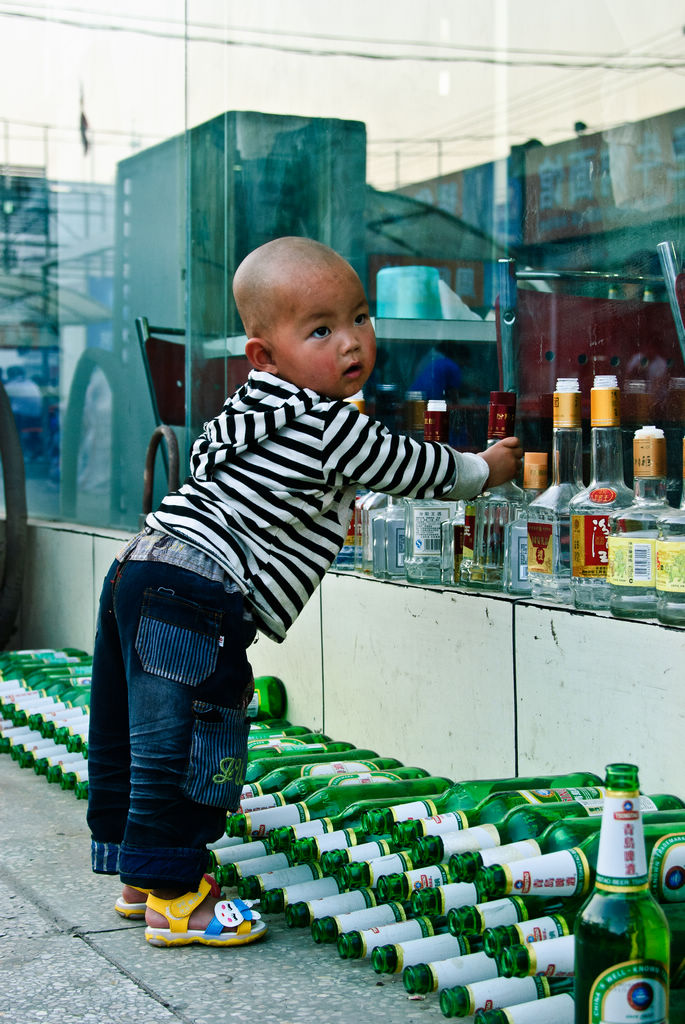 明日酒神 摄影 摔跟头